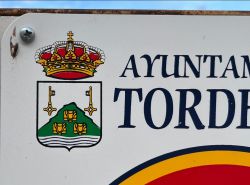 Escudo de Tordesillas/Arms (crest) of Tordesillas