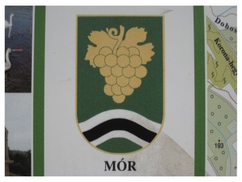 Coat of arms (crest) of Mór