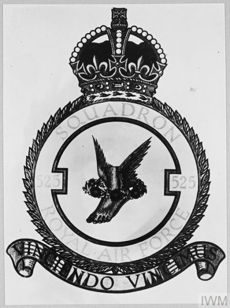 File:No 525 Squadron, Royal Air Force.jpg